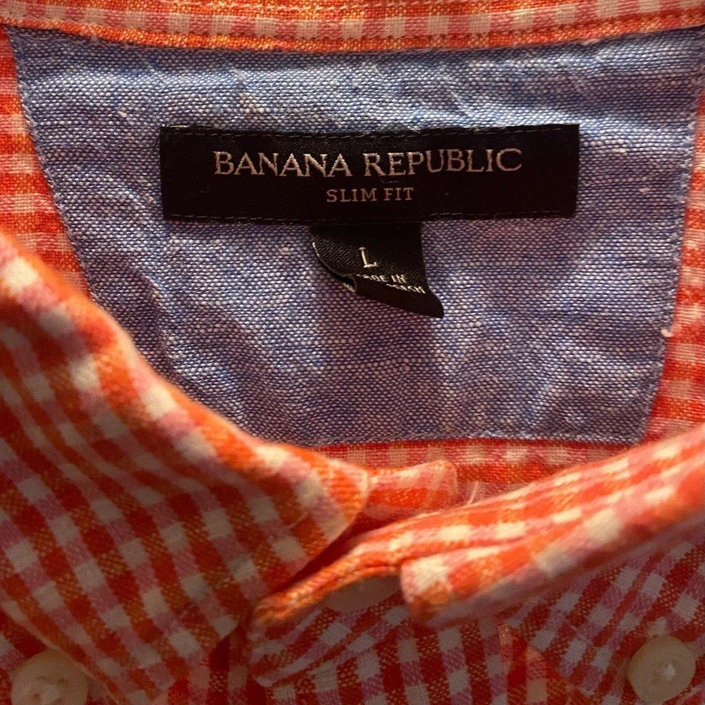 Banana Republic casual button